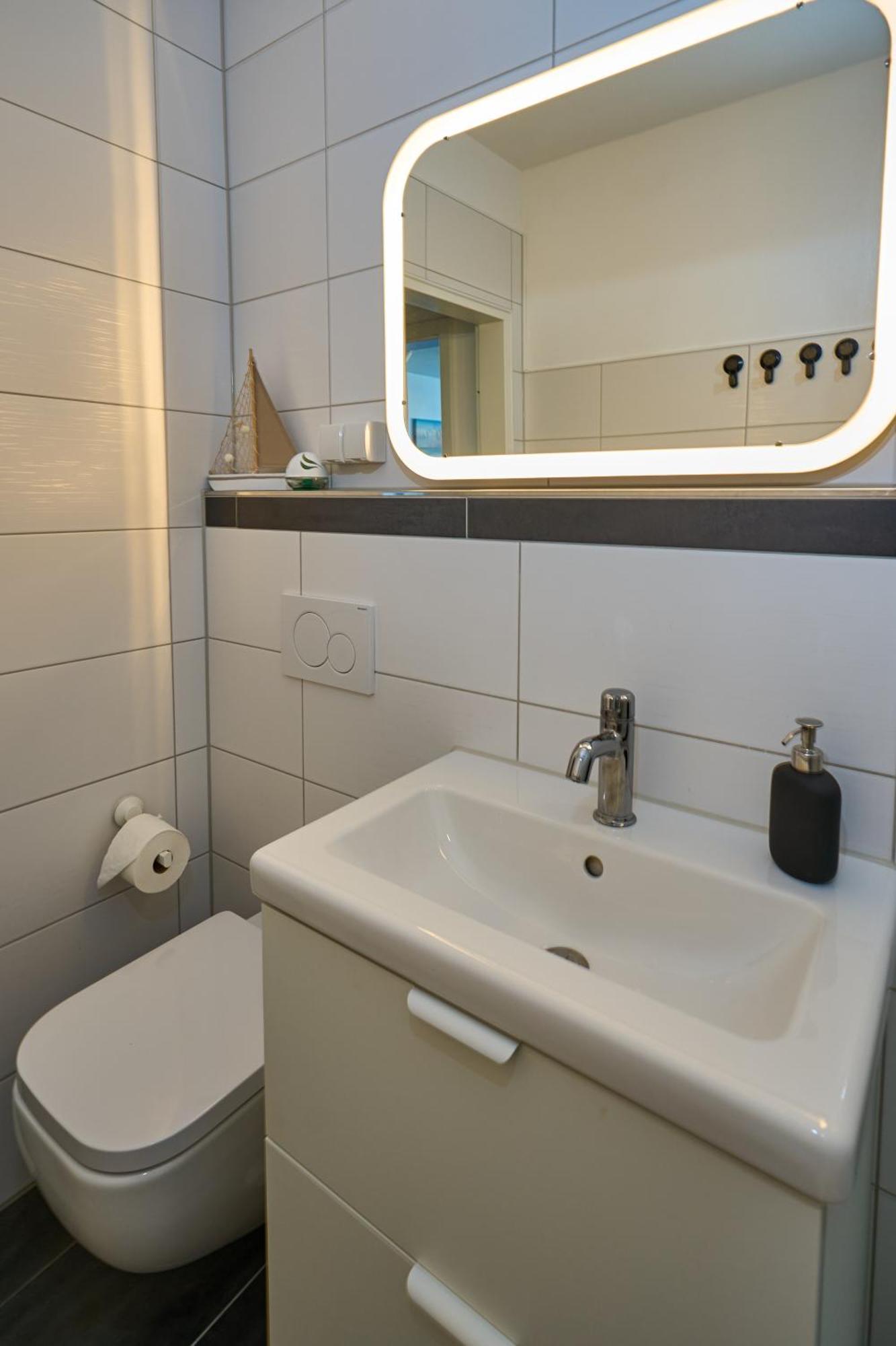 Frische Brise Ferienwohnung Mit Meerblick Cuxhaven Exterior foto